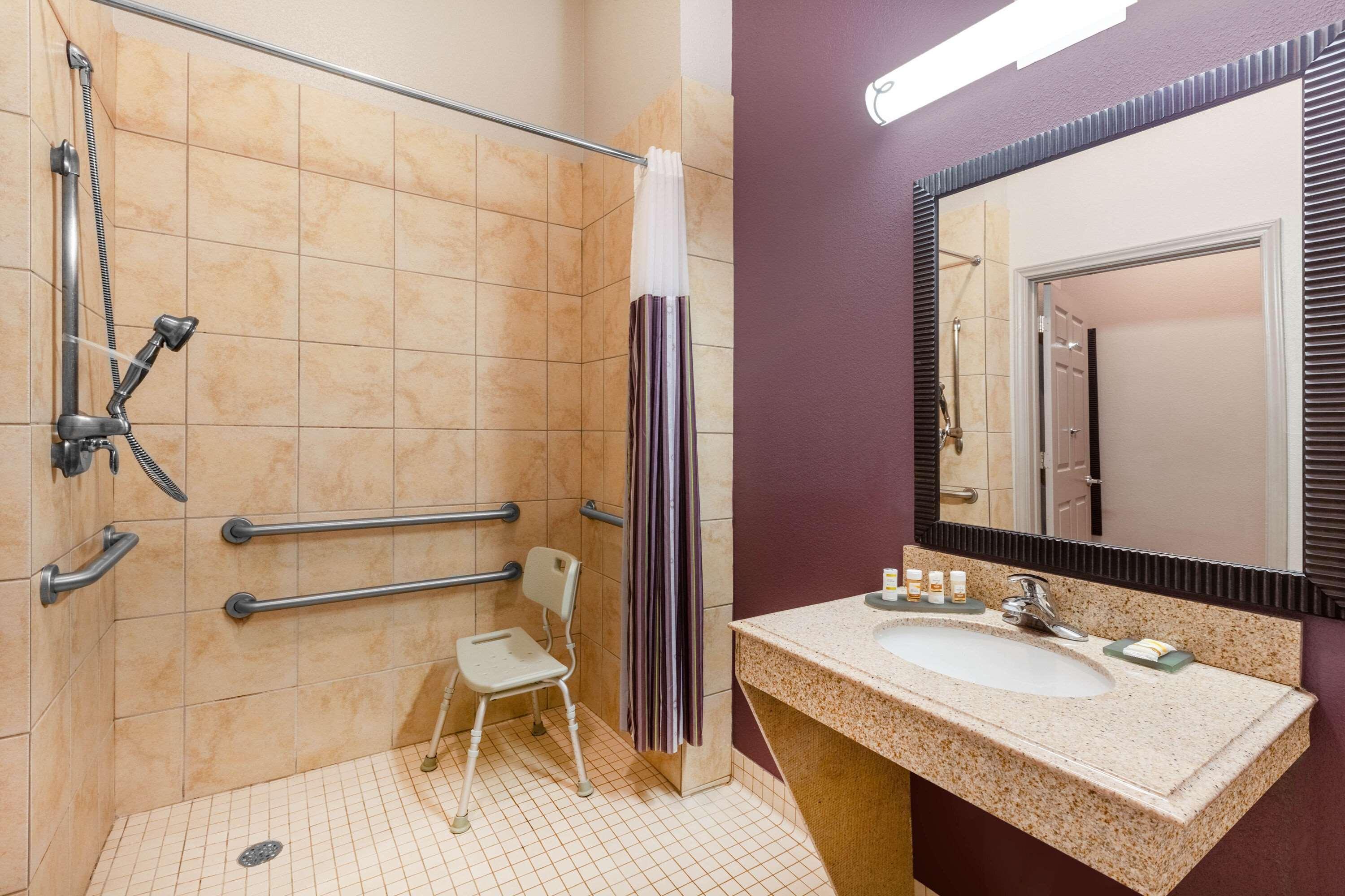 La Quinta By Wyndham Lumberton Hotel Екстериор снимка
