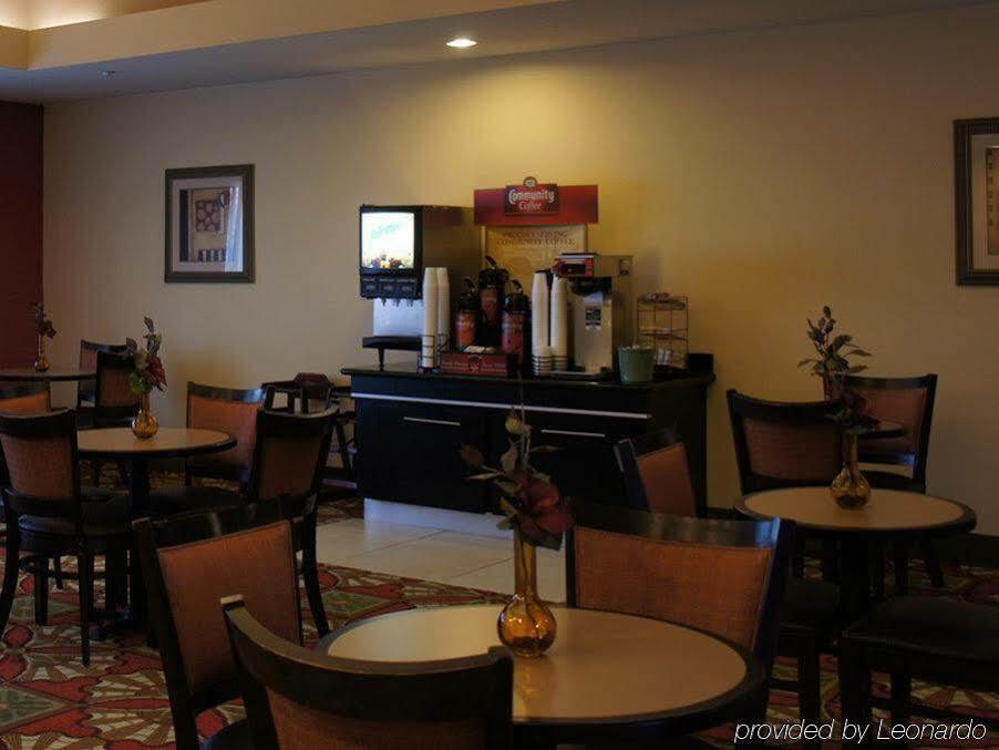 La Quinta By Wyndham Lumberton Hotel Екстериор снимка